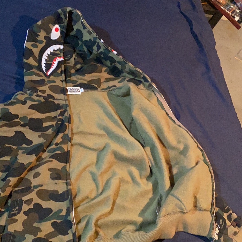 Bape 1st Camo Shark Full Zip Hopdie - Picture 2 of 4